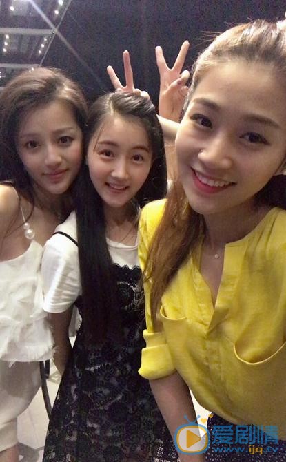 吕艳朋友合照 吕艳高清写真_吕艳高清剧照