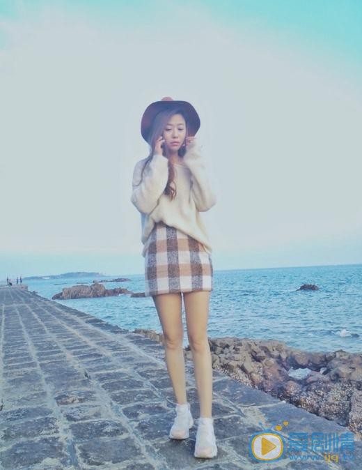高茵海边写真 高茵高清写真_高茵高清剧照