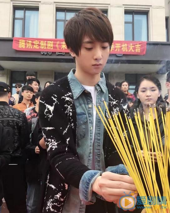 于斌开机照 于斌高清写真_于斌高清剧照