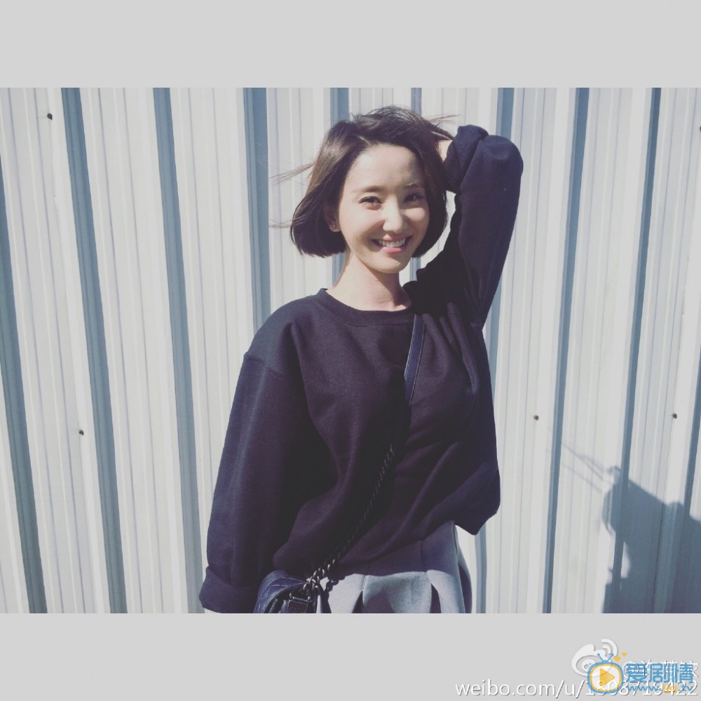 许芳铱街拍写真 许芳铱高清写真_许芳铱高清剧照