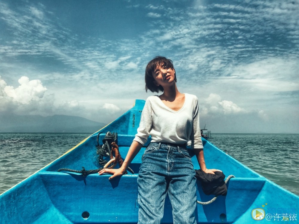 许芳铱海边写真 许芳铱高清写真_许芳铱高清剧照