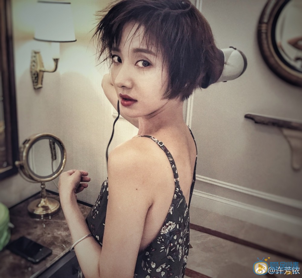 许芳铱性感写真 许芳铱高清写真_许芳铱高清剧照