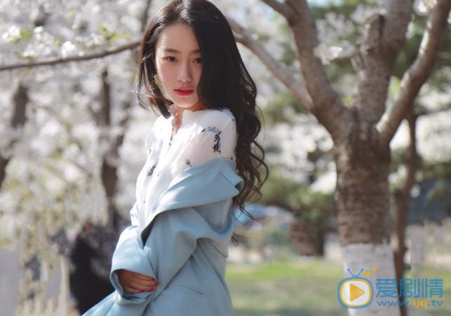 于小婉清新写真