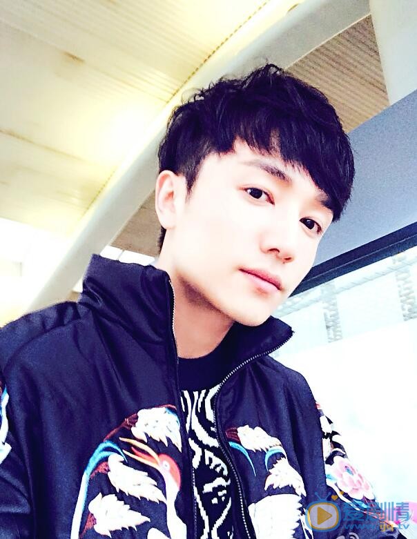 那年花开月正圆吴遇是谁演的？吴遇扮演者许诺个人资料及生活写真照欣赏