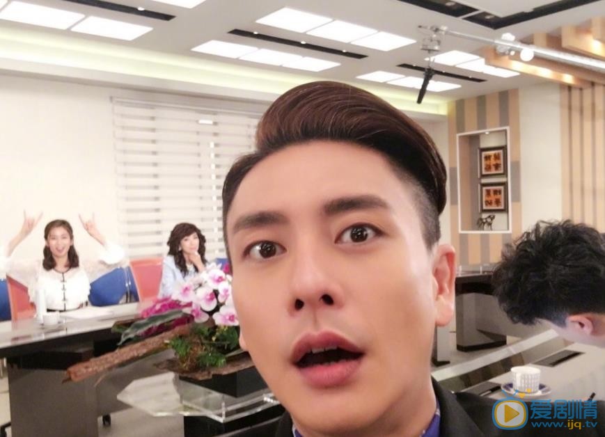 黄宗泽自拍表情包 黄宗泽高清写真_黄宗泽高清剧照