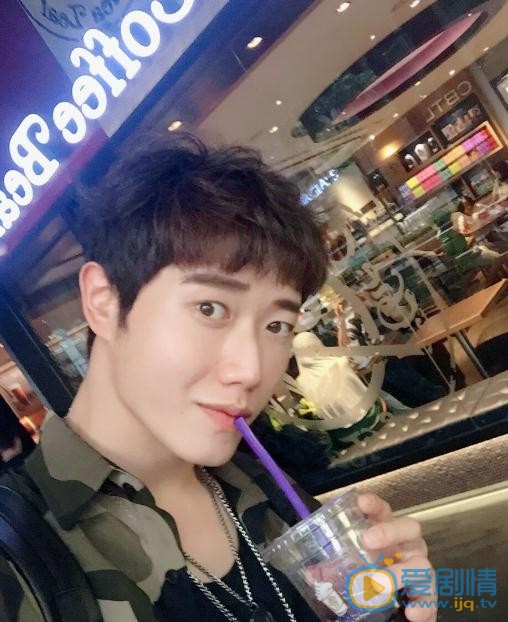 李嘉铭生活照 李嘉铭高清写真_李嘉铭高清剧照