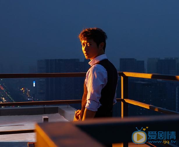 李嘉铭《奶爸总裁》剧照 李嘉铭高清写真_李嘉铭高清剧照