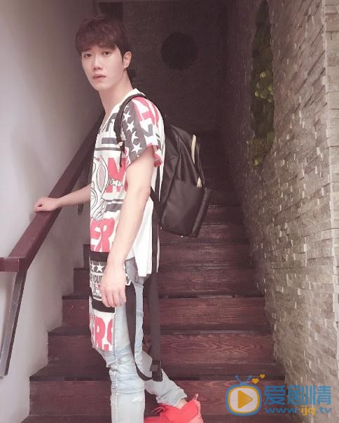 李嘉铭生活照 李嘉铭高清写真_李嘉铭高清剧照
