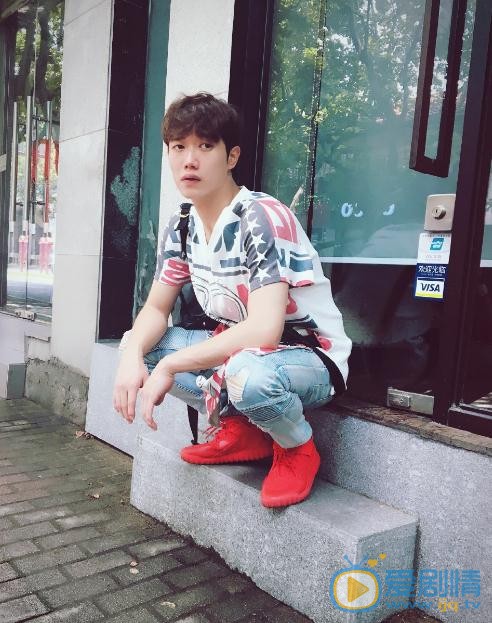 李嘉铭生活照 李嘉铭高清写真_李嘉铭高清剧照