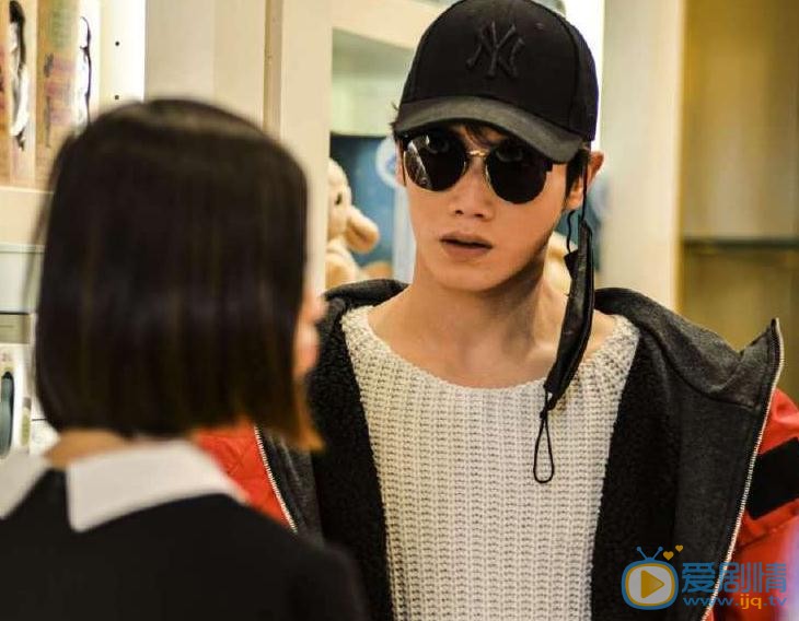 李嘉铭《奶爸总裁》剧照 李嘉铭高清写真_李嘉铭高清剧照