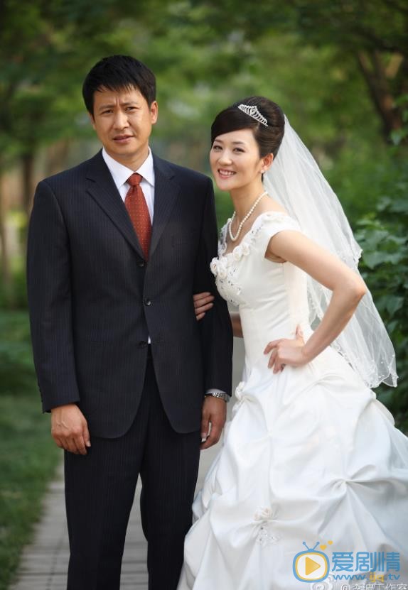 张国强《情感战争》剧照 张国强高清写真_张国强高清剧照