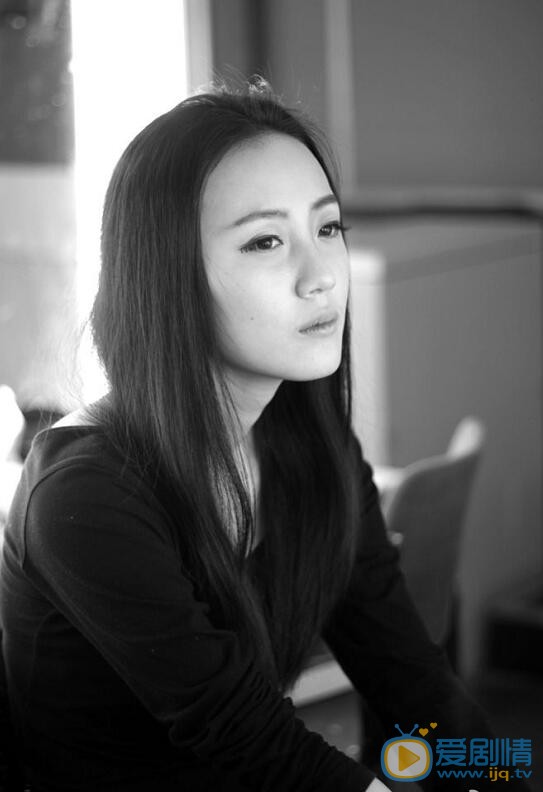 张墨锡生活照 张墨锡高清写真_张墨锡高清剧照