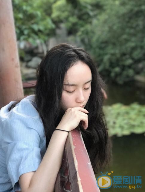 邓欣街拍写真 邓欣高清写真_邓欣高清剧照