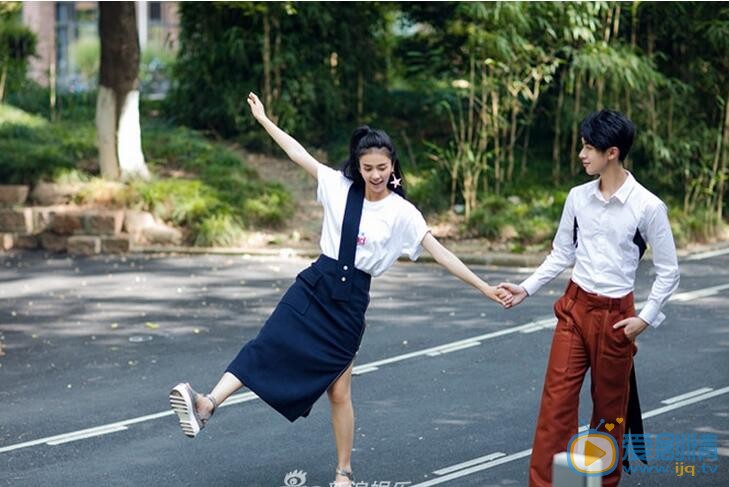 白鹿情侣写真 白鹿高清写真_白鹿高清剧照