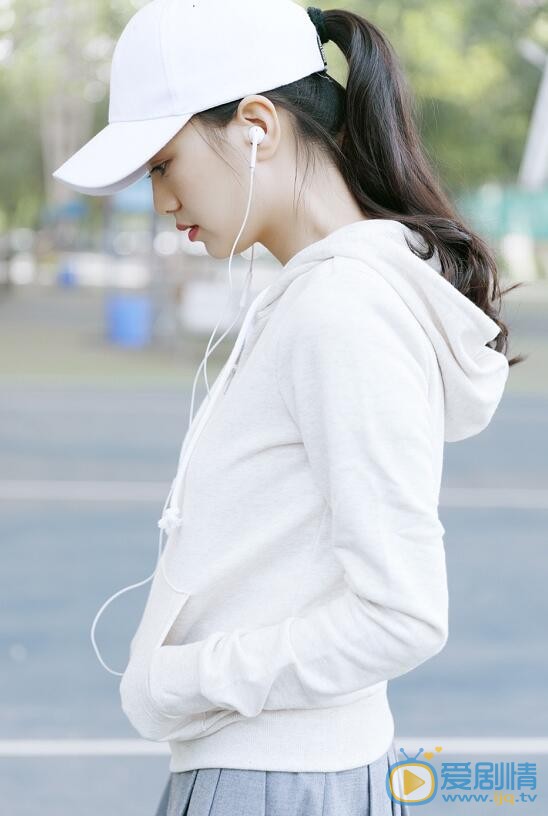 胡意旋运动写真 胡意旋高清写真_胡意旋高清剧照