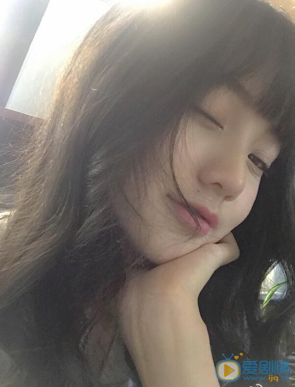 胡意旋生活照 胡意旋高清写真_胡意旋高清剧照