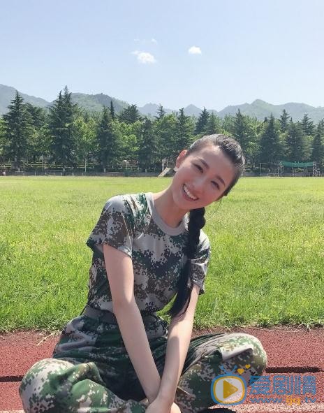 谢林彤生活照 谢林彤高清写真_谢林彤高清剧照