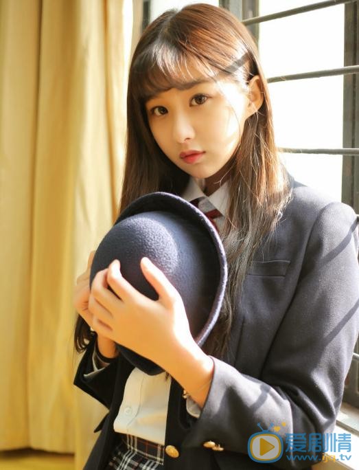 戚蓝尹文艺写真 戚蓝尹高清写真_戚蓝尹高清剧照
