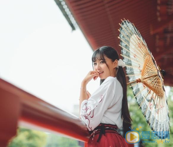 戚蓝尹汉服写真 戚蓝尹高清写真_戚蓝尹高清剧照