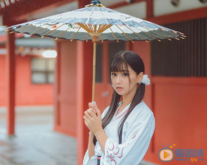 戚蓝尹汉服写真 戚蓝尹高清写真_戚蓝尹高清剧照