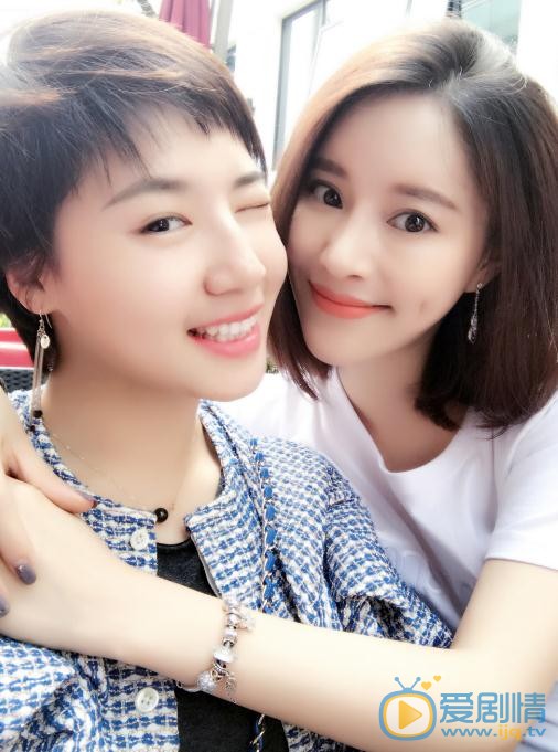 蔡蝶家人朋友照 蔡蝶高清写真_蔡蝶高清剧照