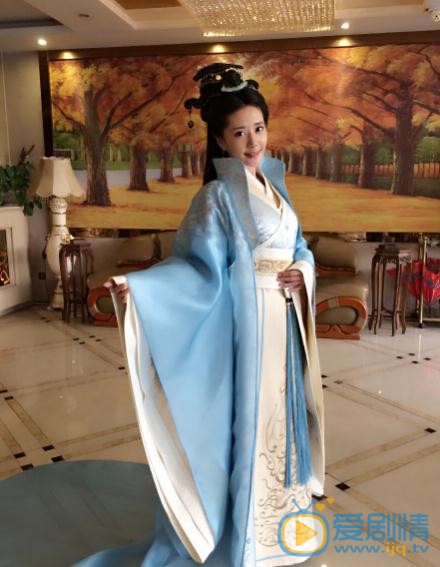 李夏佩片场照 李夏佩高清写真_李夏佩高清剧照