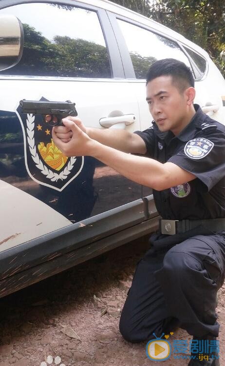 成浚文《追捕》剧照 成浚文高清写真_成浚文高清剧照