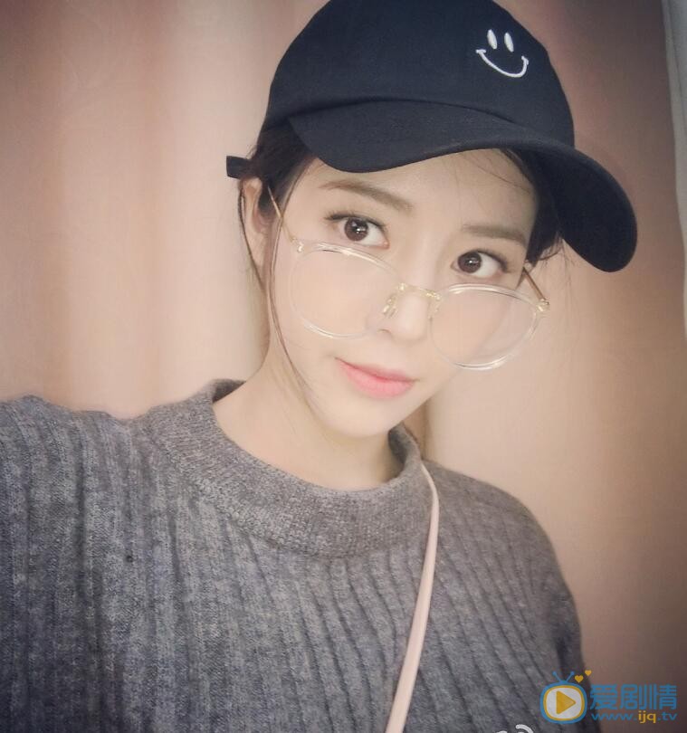 王俐丹素颜照 王俐丹高清写真_王俐丹高清剧照