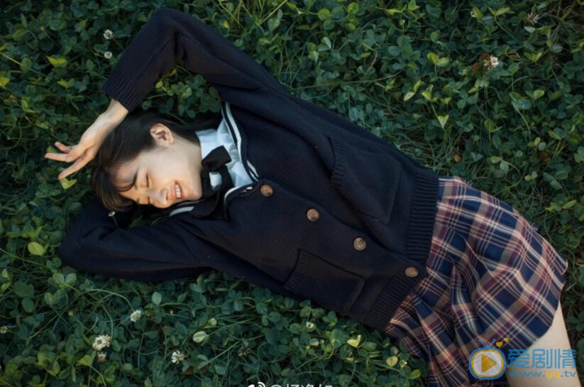 杨净如制服写真 杨净如高清写真_杨净如高清剧照