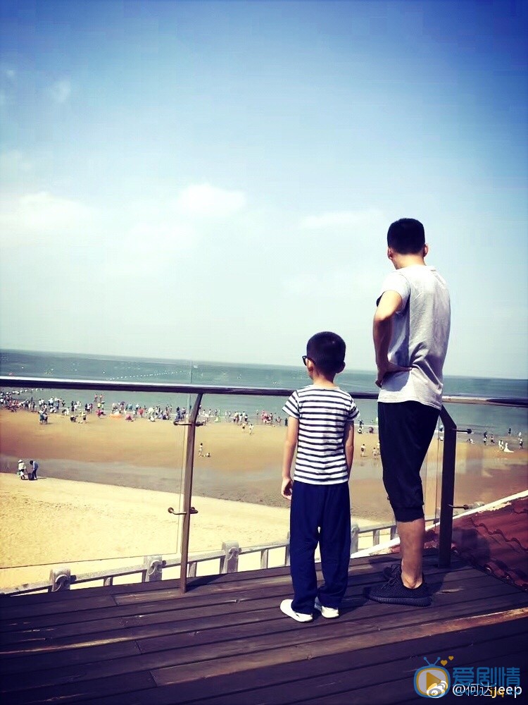 何达亲子照 何达高清写真_何达高清剧照