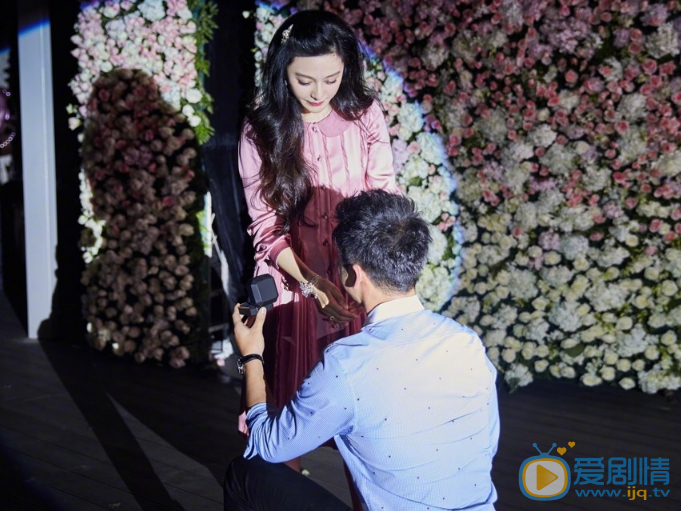 李晨求婚照 李晨高清写真_李晨高清剧照