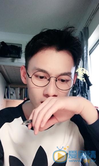 汪卓成生活照 汪卓成高清写真_汪卓成高清剧照