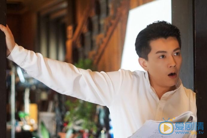 李亭哲片场照 李亭哲高清写真_李亭哲高清剧照