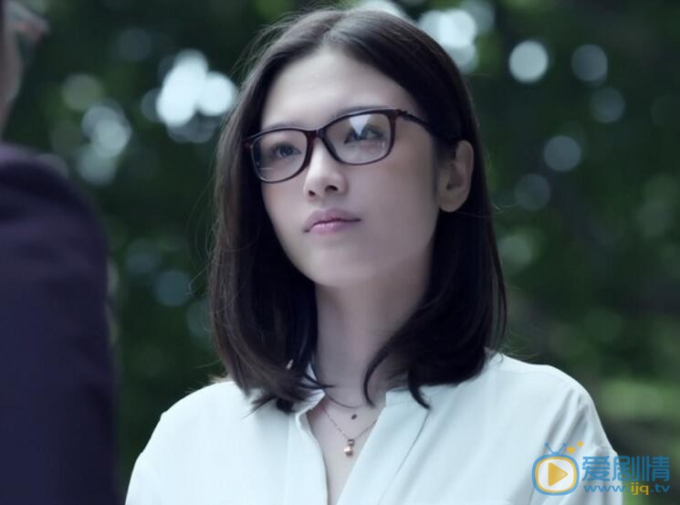 张杨智子《守卫者浮出水面》剧照 张杨智子高清写真_张杨智子高清剧照