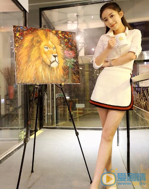 陈梦瑶画画照 陈梦瑶高清写真_陈梦瑶高清剧照