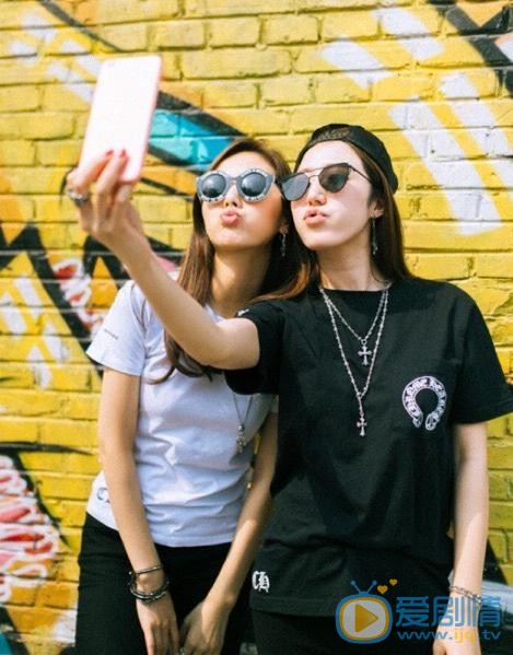 吴佩柔闺蜜照 吴佩柔高清写真_吴佩柔高清剧照
