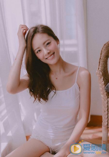 吴佩柔小性感写真 吴佩柔高清写真_吴佩柔高清剧照