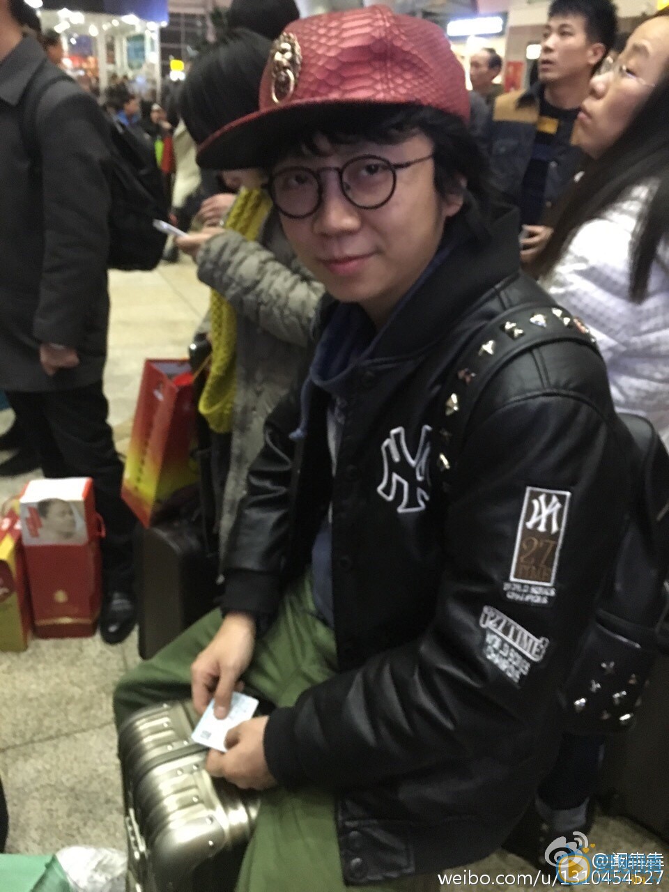 阚犇犇生活照 阚犇犇高清写真_阚犇犇高清剧照