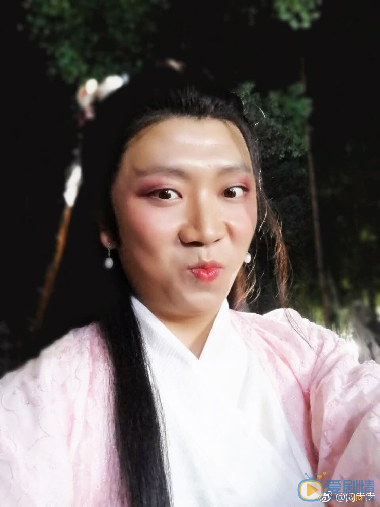 阚犇犇片场照 阚犇犇高清写真_阚犇犇高清剧照