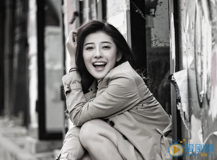 张歆莹街拍写真 张歆莹高清写真_张歆莹高清剧照