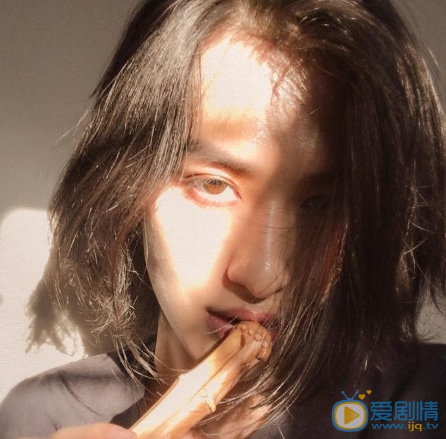 胡潇灵气质写真 胡潇灵高清写真_胡潇灵高清剧照