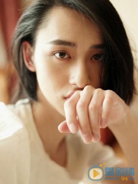 胡潇灵气质写真 胡潇灵高清写真_胡潇灵高清剧照