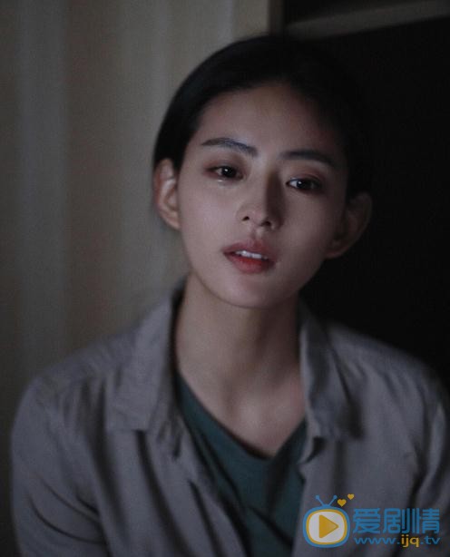 王薇《亲爱的她们》剧照 王薇高清写真_王薇高清剧照