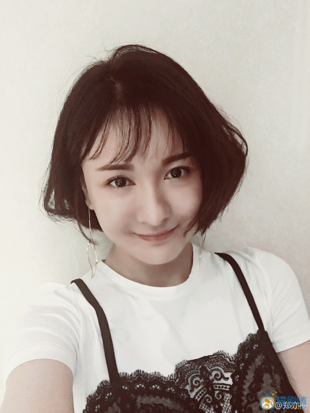 郑亦桐生活照 郑亦桐高清写真_郑亦桐高清剧照