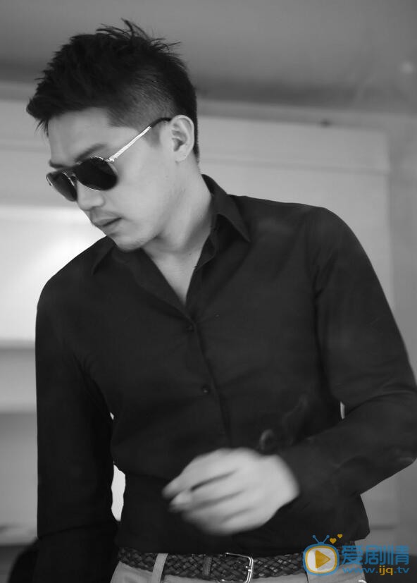 李艺科街拍写真 李艺科高清写真_李艺科高清剧照