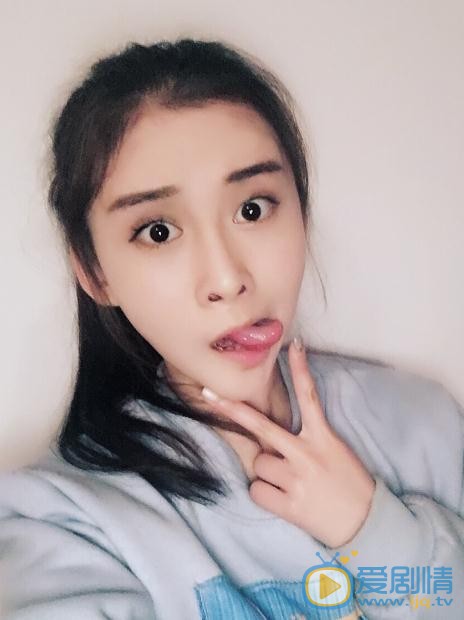 李梦露生活照 李梦露高清写真_李梦露高清剧照