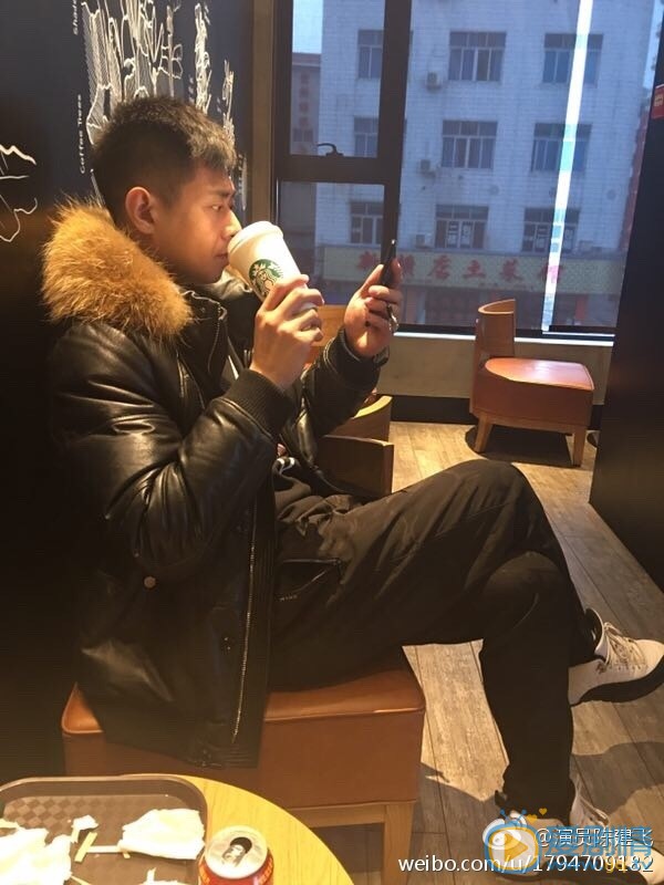 陈健飞生活照 陈健飞高清写真_陈健飞高清剧照