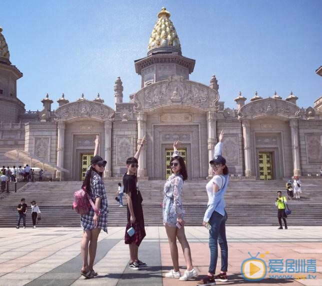 韩与诺朋友合照 韩与诺高清写真_韩与诺高清剧照