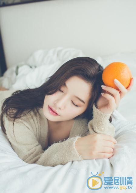 易易紫气质写真 易易紫高清写真_易易紫高清剧照