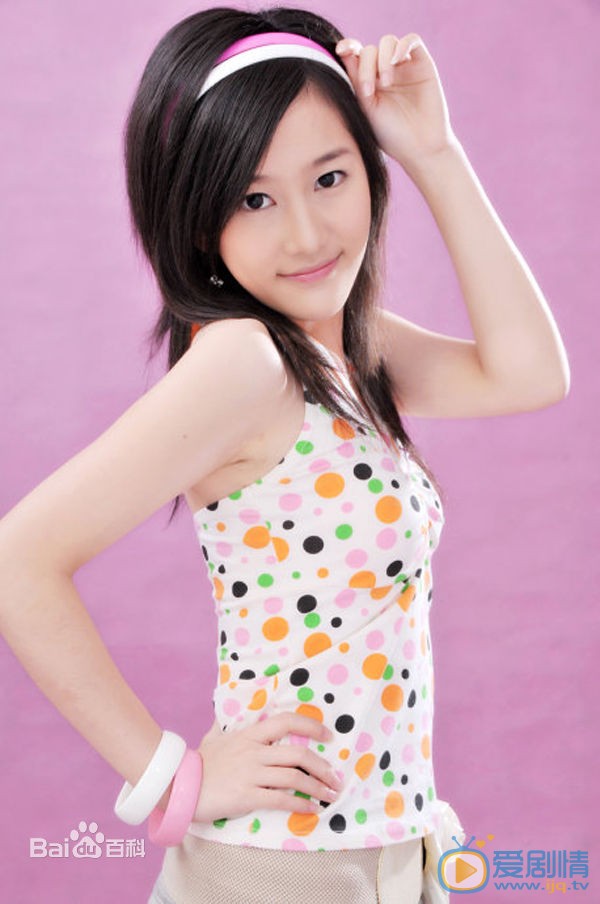 刘美含青涩写真